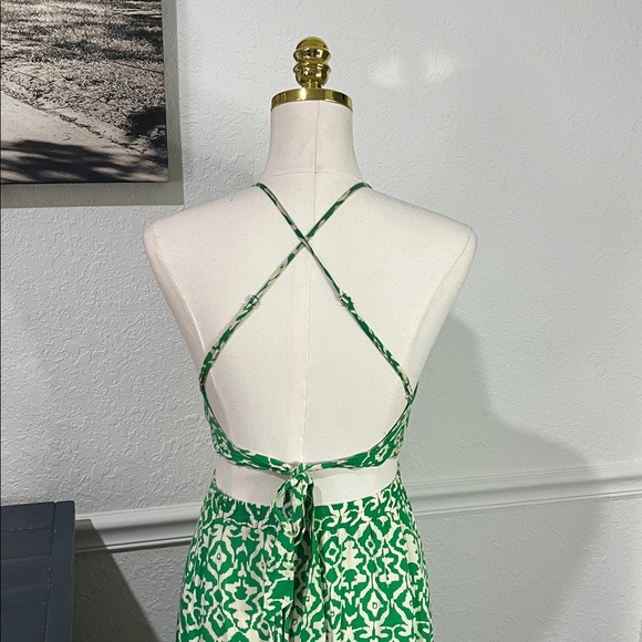 100% Rayon floral halter top and skirt set size Small by Aakaa - Picture 9 of 11